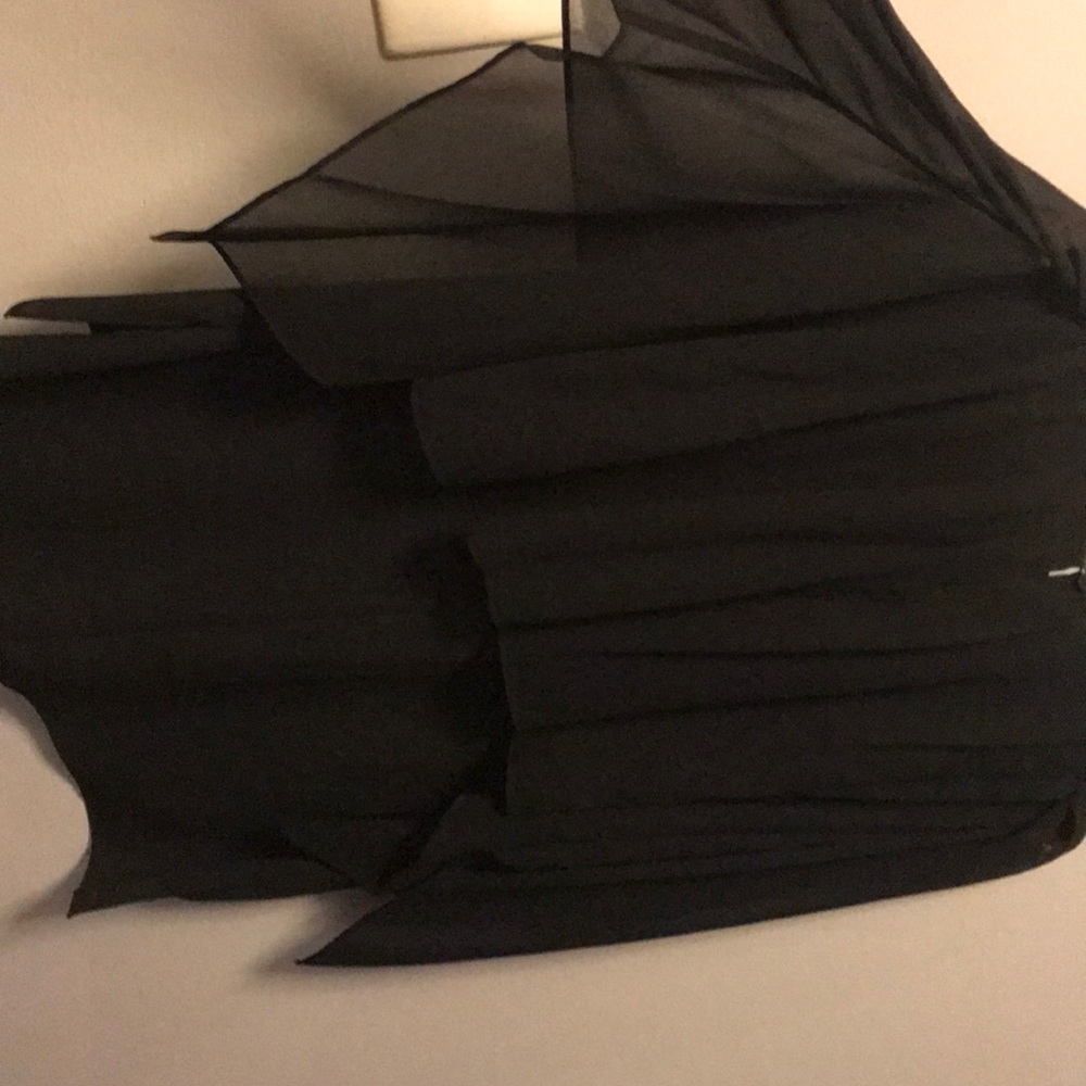 BCBG TOP - Picture 4 of 9